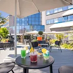 Hotell Novotel Poitiers Site Du Futuroscope 4*