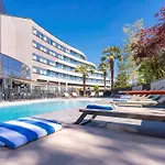 Novotel Poitiers Site Du Futuroscope Hotell 4*