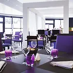 Novotel Poitiers Site Du Futuroscope 4*