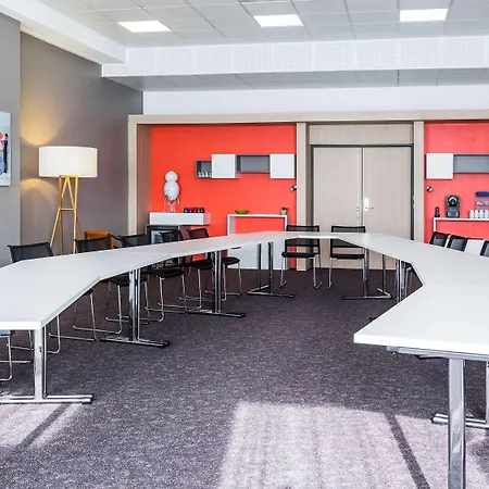 Hotel Novotel Poitiers Site Du Futuroscope