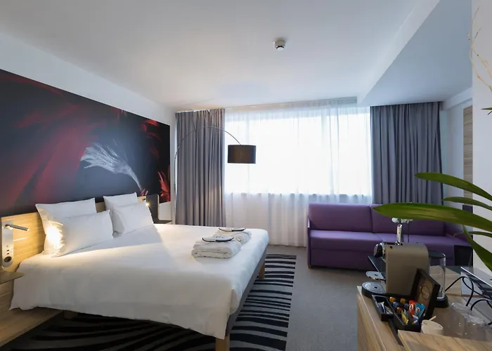 Novotel Poitiers Site Du Futuroscope 4*